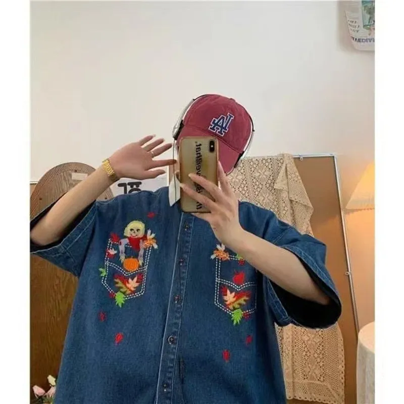 2022 Men's Cartoon Embroidered Denim Short Sleeved Shirts Fashion Trend Brand Lapel Collar Denim Coats Blue Color Shirts M-XL