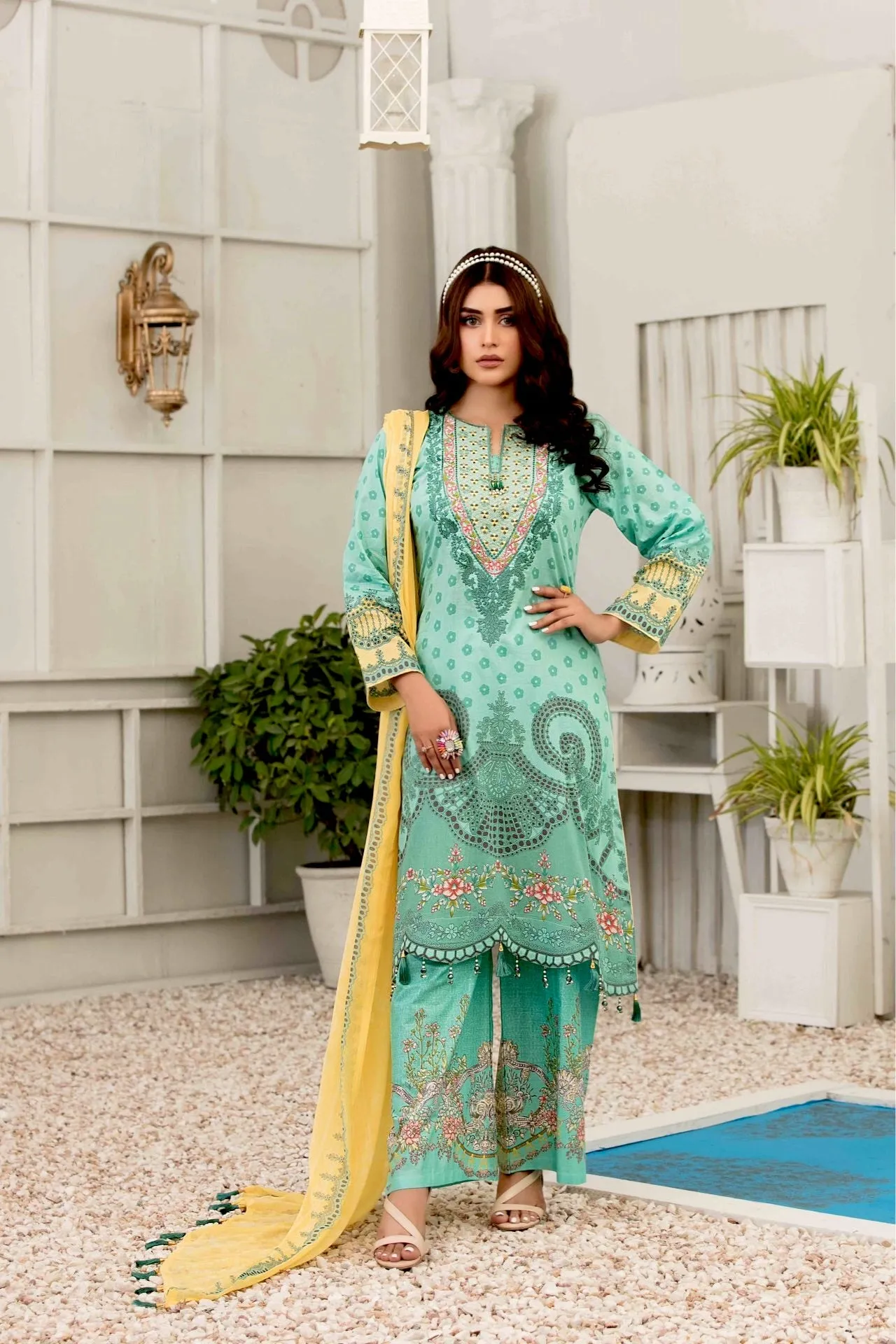 Esfir Lawn Collection by Tawakkal Fabrics – D – 1592