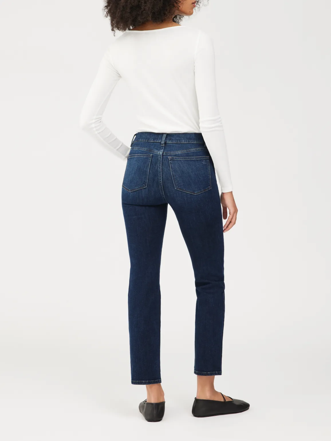 Mara Straight Instasculpt Jean