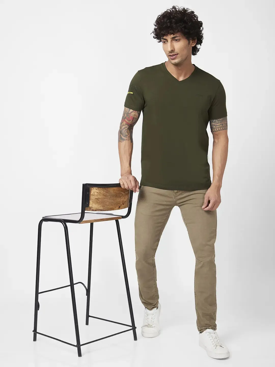 Spykar Men Rifle Green Blended Slim Fit Half Sleeve V-Neck Plain Tshirt